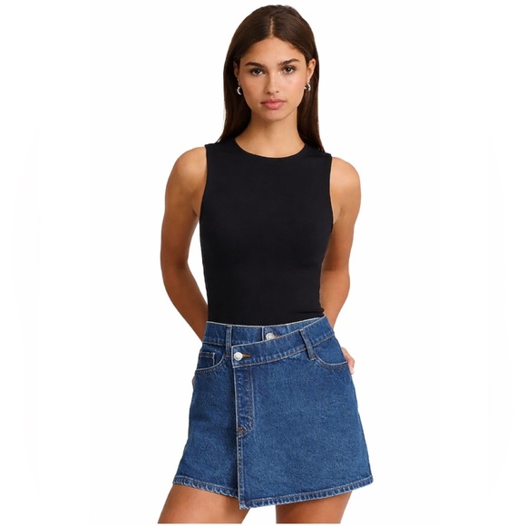 Express Tops - NWT Express Black Bodysuit